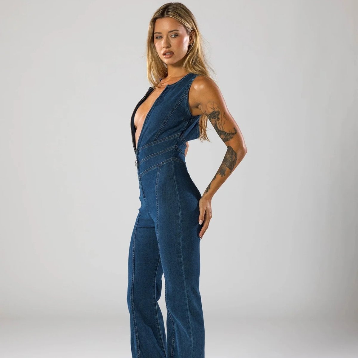 Schlag-Jumpsuit mit Frontreißverschluss